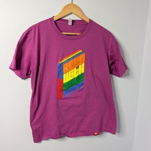 Powell’s Books Read With Pride Tee Rainbow Graphic Purple‎ Unisex Large